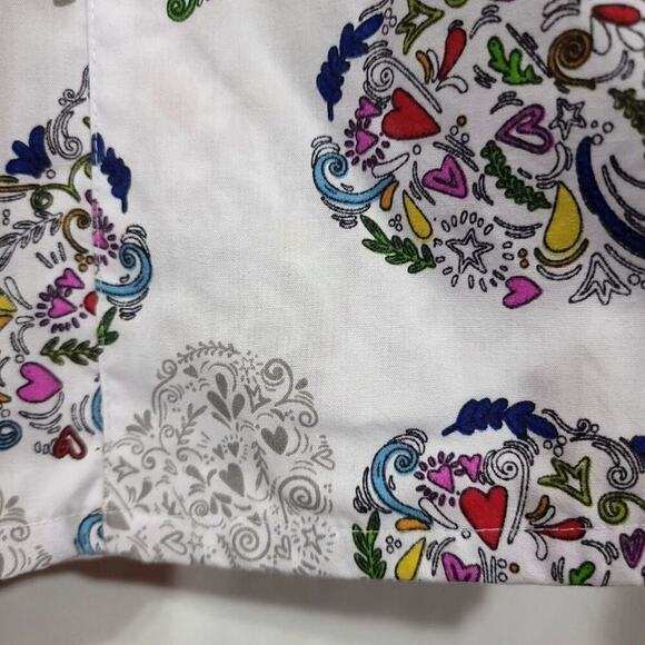 Divine Scrub Top Size 2x Jdm Scrubs Nurse Nursing Shirt Top Work White Hearts   - Picture 5 of 12